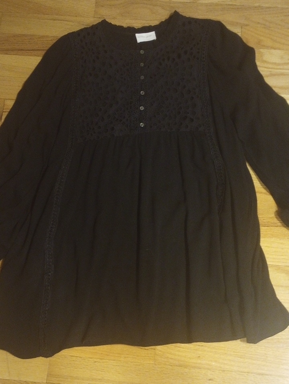 Black Eyelet Yoke Tunic Blouse with Button Front - Picture 5 of 8